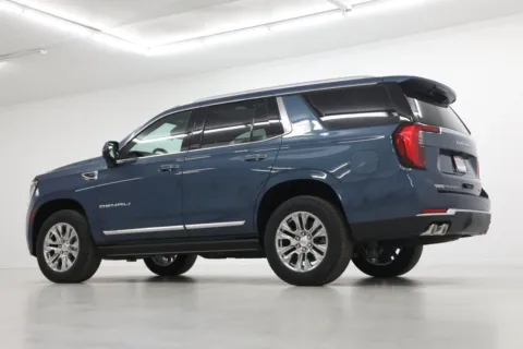 More photos of 2027 GMC Yukon Denali at Jim Falk Motors, MO