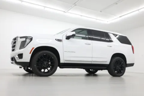 Photos of 2027 GMC Yukon Elevation for sale in Clinton, MO at Jim Falk Motors