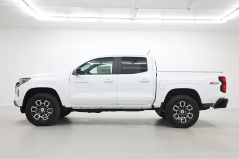 Another view of 2026 Chevrolet Colorado Z71 for sale in Clinton, MO at Jim Falk Motors