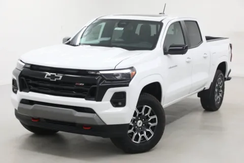 More photos of 2026 Chevrolet Colorado Z71 at Jim Falk Motors, MO