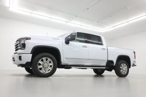 Photos of 2026 Chevrolet Silverado 3500 HD High Country for sale in Clinton, MO at Jim Falk Motors