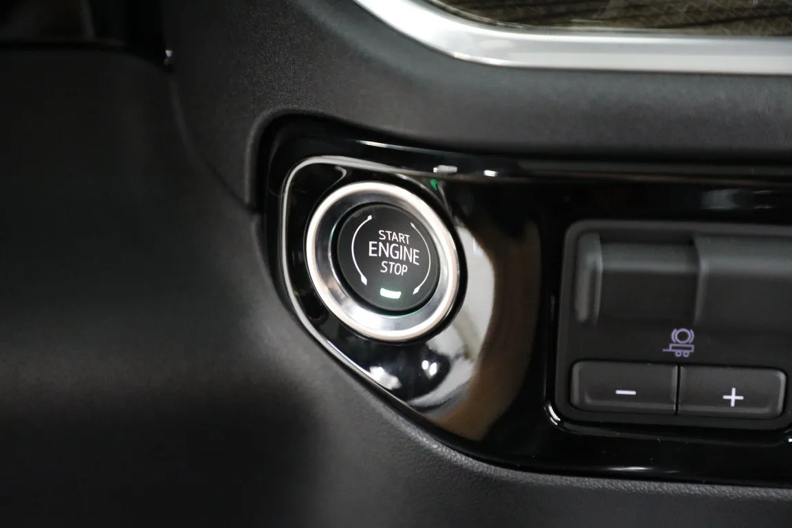 2026 Chevrolet Silverado 1500 RST - Photo 32