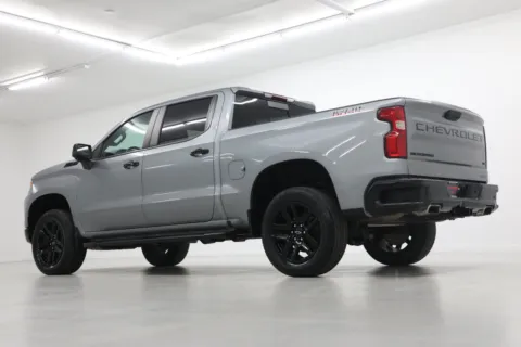 More photos of 2024 Chevrolet Silverado 1500 LT Trail Boss at Jim Falk Motors, MO