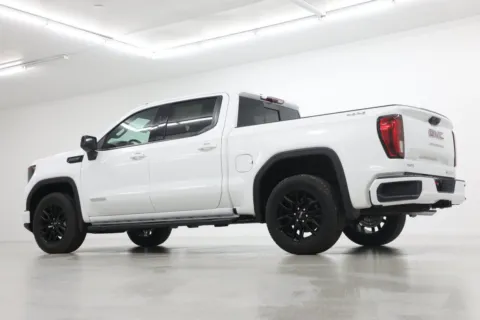 More photos of 2026 GMC Sierra 1500 Elevation at Jim Falk Motors, MO