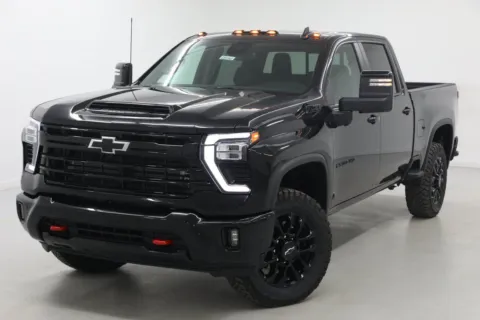 More photos of 2026 Chevrolet Silverado 2500 HD LT at Jim Falk Motors, MO