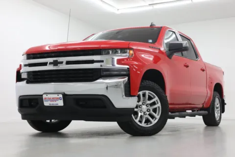 Red 2020 Chevrolet Silverado 1500 LT for sale in Clinton, MO