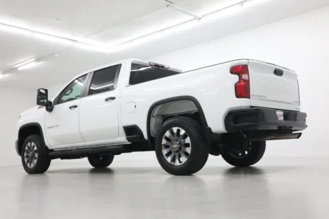 More photos of 2024 Chevrolet Silverado 2500 HD Custom at Jim Falk Motors, MO