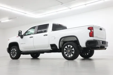 More photos of 2024 Chevrolet Silverado 2500 HD Custom at Jim Falk Motors, MO