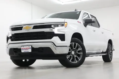 White 2024 Chevrolet Silverado 1500 LT for sale in Clinton, MO
