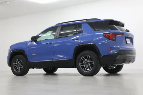More photos of 2027 GMC Terrain AT4 at Jim Falk Motors, MO