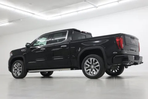 More photos of 2026 GMC Sierra 1500 Denali at Jim Falk Motors, MO