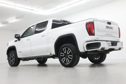 More photos of 2021 GMC Sierra 1500 AT4 at Jim Falk Motors, MO