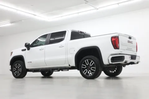 More photos of 2021 GMC Sierra 1500 AT4 at Jim Falk Motors, MO