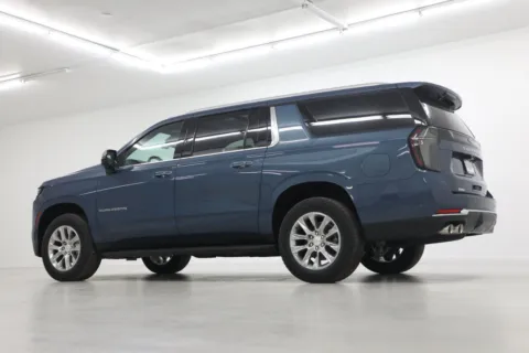 More photos of 2027 Chevrolet Suburban Premier at Jim Falk Motors, MO