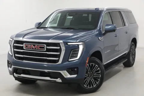 More photos of 2027 GMC Yukon XL Elevation at Jim Falk Motors, MO