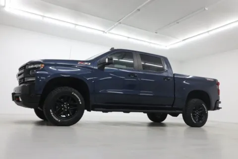 Photos of 2020 Chevrolet Silverado 1500 LT Trail Boss for sale in Clinton, MO at Jim Falk Motors