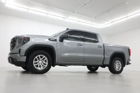 Photos of 2025 GMC Sierra 1500 Elevation for sale in Clinton, MO at Jim Falk Motors