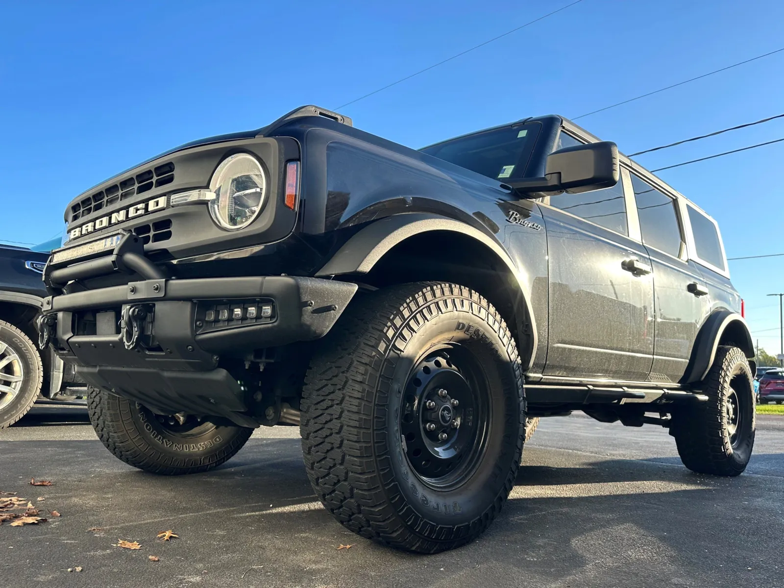2023 Ford Bronco 4-Door Black Diamond
