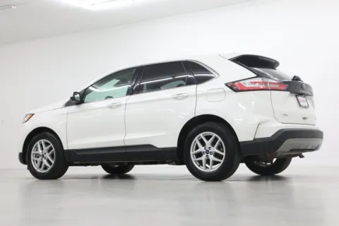 More photos of 2021 Ford Edge SEL at Jim Falk Motors, MO