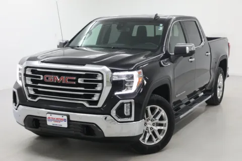 More photos of 2021 GMC Sierra 1500 SLT at Jim Falk Motors, MO