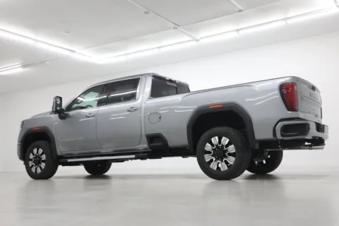 More photos of 2026 GMC Sierra 3500 HD Denali at Jim Falk Motors, MO