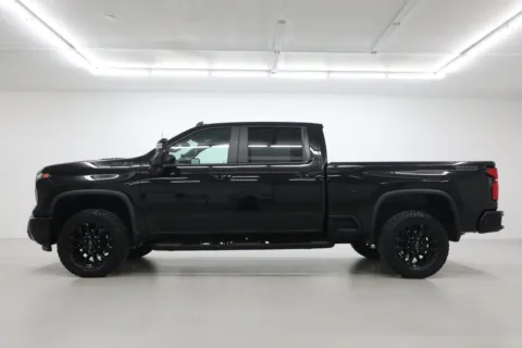 Another view of 2025 Chevrolet Silverado 2500 HD LT for sale in Clinton, MO at Jim Falk Motors