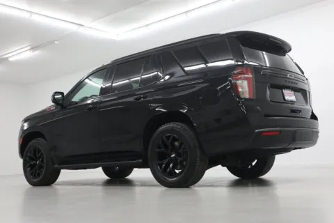 More photos of 2022 Chevrolet Tahoe Z71 at Jim Falk Motors, MO