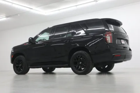 More photos of 2022 Chevrolet Tahoe Z71 at Jim Falk Motors, MO