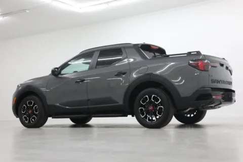 More photos of 2024 Hyundai Santa Cruz XRT at Jim Falk Motors, MO