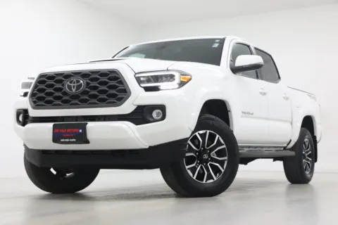 White 2023 Toyota Tacoma TRD Sport for sale in Clinton, MO