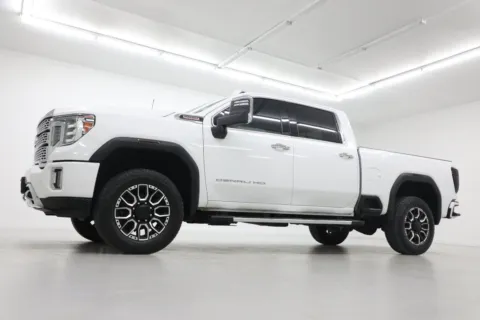 Photos of 2022 GMC Sierra 2500 HD Denali for sale in Clinton, MO at Jim Falk Motors