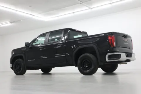 More photos of 2026 GMC Sierra 1500 Pro at Jim Falk Motors, MO
