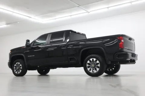 More photos of 2025 Chevrolet Silverado 2500 HD Custom at Jim Falk Motors, MO
