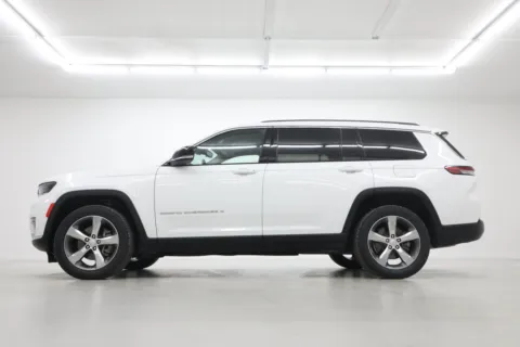 Another view of 2021 Jeep Grand Cherokee L Limited for sale in Clinton, MO at Jim Falk Motors