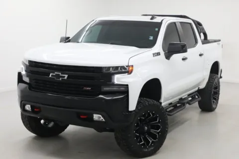 More photos of 2021 Chevrolet Silverado 1500 LT Trail Boss at Jim Falk Motors, MO