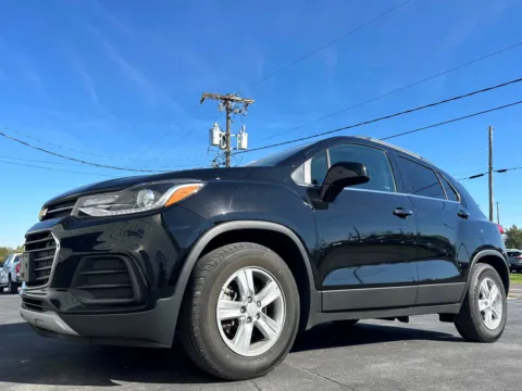 Black 2019 Chevrolet Trax LT for sale in Clinton, MO