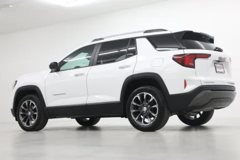 More photos of 2026 GMC Terrain Elevation at Jim Falk Motors, MO