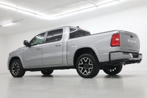 More photos of 2025 Ram 1500 Laramie at Jim Falk Motors, MO