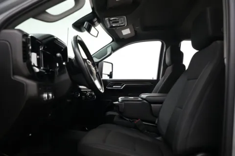 More photos of 2024 GMC Sierra 2500 HD SLE at Jim Falk Motors, MO