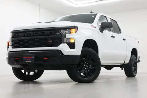 White 2025 Chevrolet Silverado 1500 Custom Trail Boss for sale in Clinton, MO