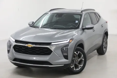 Gray 2025 Chevrolet Trax LT for sale in Clinton, MO