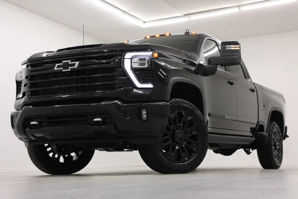 2025 Chevrolet Silverado 2500HD High Country Midnight Edition for sale in Clinton, MO