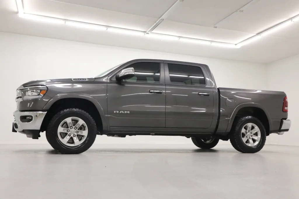 Used 2021 RAM Ram 1500 Pickup Laramie with VIN 1C6SRFJT7MN537796 for sale in Kansas City