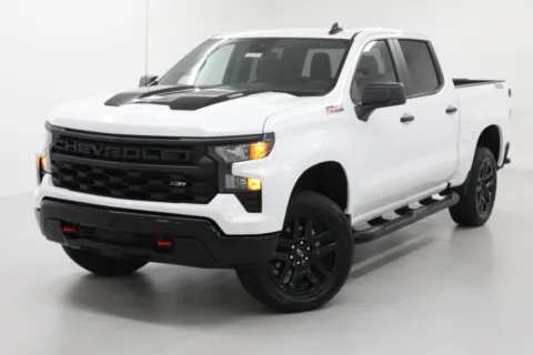 More photos of 2025 Chevrolet Silverado 1500 Custom Trail Boss at Jim Falk Motors, MO