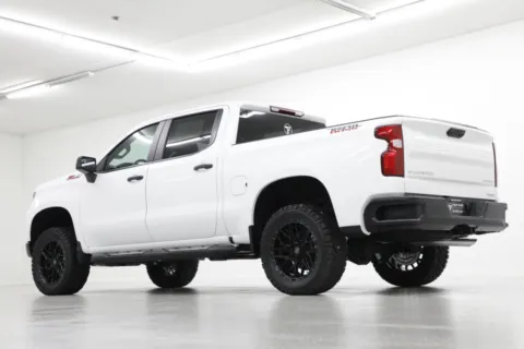 More photos of 2025 Chevrolet Silverado 1500 Custom Trail Boss at Jim Falk Motors, MO