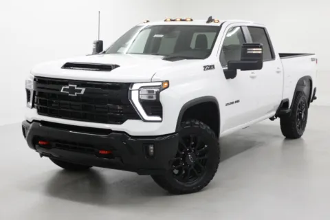 More photos of 2025 Chevrolet Silverado 2500HD LT at Jim Falk Motors, MO