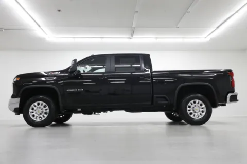 Another view of 2025 Chevrolet Silverado 2500HD LT for sale in Clinton, MO at Jim Falk Motors