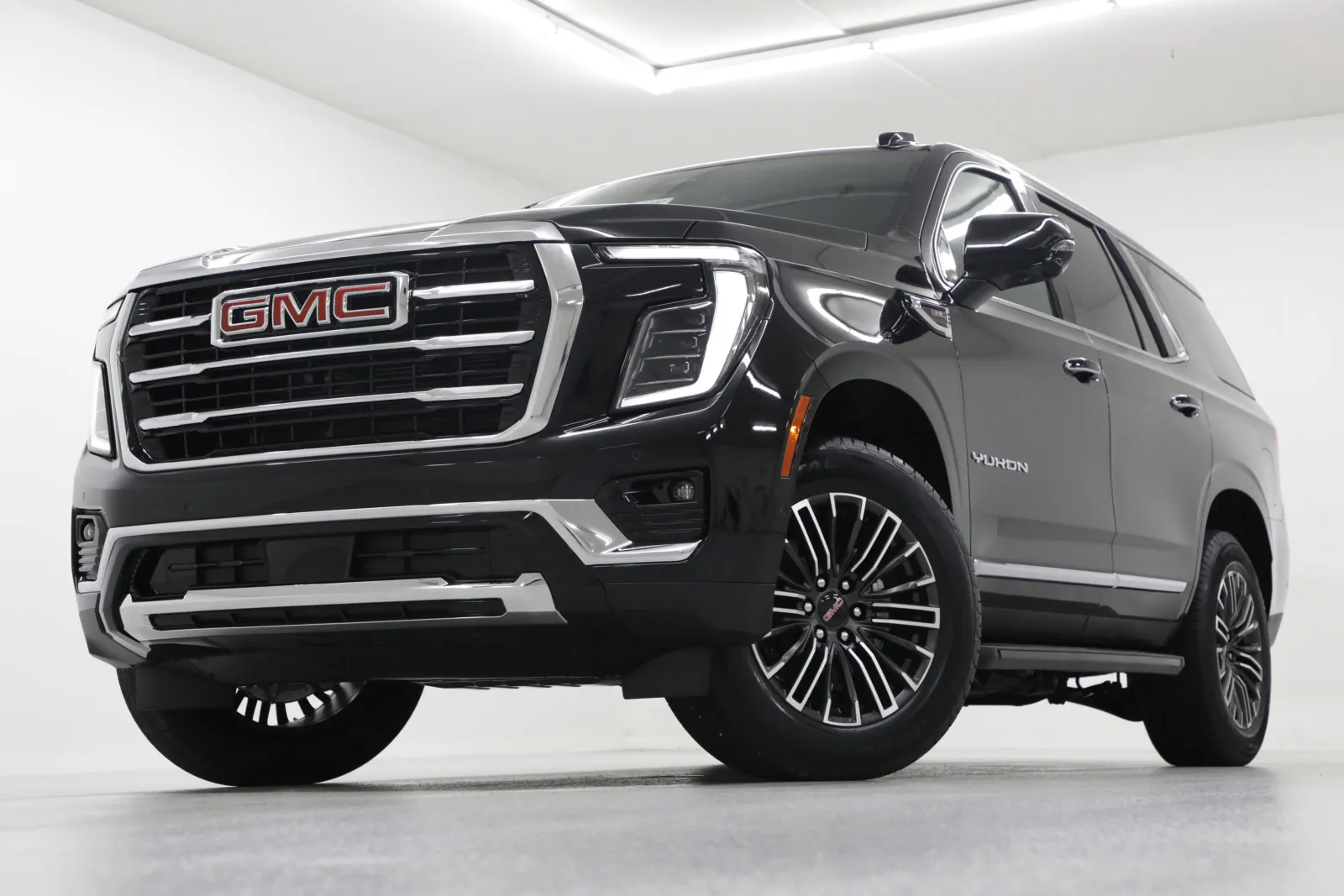 2025 GMC Yukon Elevation for sale in Clinton, MO