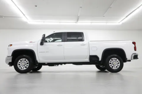Another view of 2025 Chevrolet Silverado 2500HD LT for sale in Clinton, MO at Jim Falk Motors