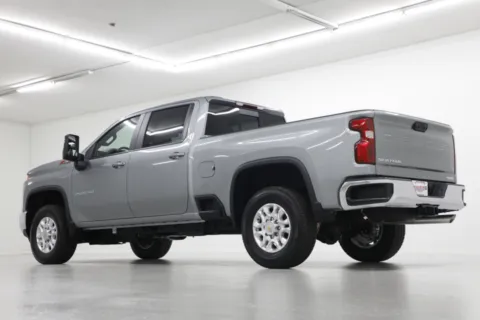 More photos of 2025 Chevrolet Silverado 2500HD LT at Jim Falk Motors, MO